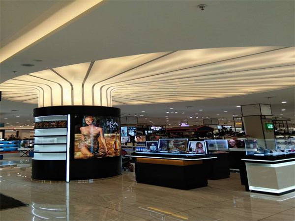 成都商場(chǎng)裝修公司為你講述商場(chǎng)裝修——細(xì)節(jié)真的很重要！